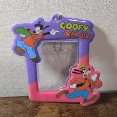 ディズニー スリーコインズ グーフィー マックス カードホルダー