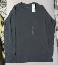 値下げ　新品ユニクロ ソフトタッチクルーネックダークグレー 長袖カットソー L