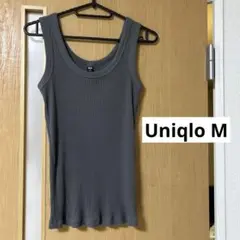 グレー タンクトップ