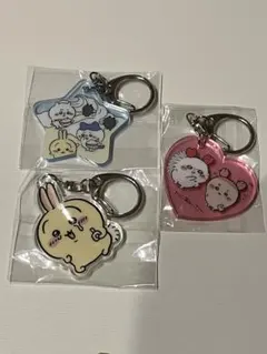 ちいかわ アクリルキーホルダー6 うさぎ　カニあいさつ　ダブルクリーム　ガチャ