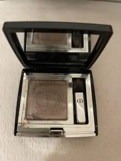 Dior 658 モノクルールクチュール アイシャドウ 2.9g