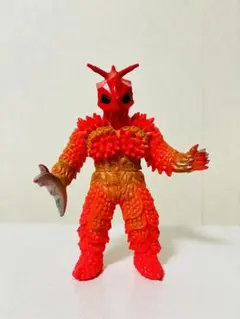 ウルトラ超獣旧型絶版ソフビ巨大ヤプール.ヒッポリト.ベロクロン.バキシム4セット ウルトラ超獣旧型絶版ソフビ巨大ヤプール.ヒッポリト.ベロクロン