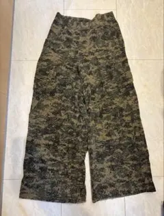 BlessU 迷彩カーゴパンツ