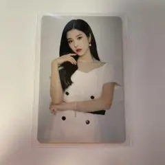 IZ*ONE アイズワン クォンウンビ ウンビ トレカ 13番