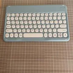 水色 Bluetoothキーボード