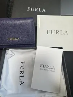 【金額相談可】FURLA 三つ折り財布　ネイビー