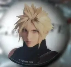 FF7 クラウド 希少缶バッジ ファイナルファンタジーと天野喜孝の世界展