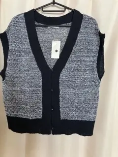 あると便利　ehka sopo未使用タグ付き❣️ニットベスト Vネック 透かし編み