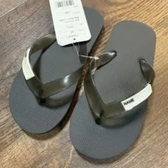 値下げ❣️ネーム付きサンダル☆ 未使用品　２２㎝
