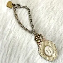 Samantha Thavasa サマンサタバサ イニシャルチャーム H