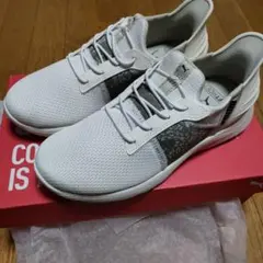 新品プーマ　スリッポンソフトライド Softride Remi Ease In