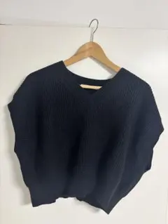 ブラックニットベスト Vネック オーバーサイズ