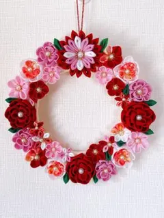 つまみ細工リース　No.111 赤＆ピンク