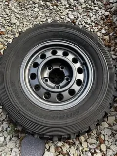ランクル70 用　JAOSアルミホイール×GRANDTREK MT2 5本セット ランクル70用 JAOSアルミホイール×DUNLOP GRANDTREK MT2 - メルカリ