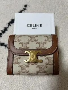 CELINE 三つ折り財布のサムネイル