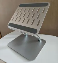 エレコム ノートPCスタンド 折り畳みノートパソコンスタンドのサムネイル