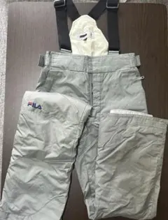 FILA 子ども用 スキーウェア サロペット150センチのサムネイル