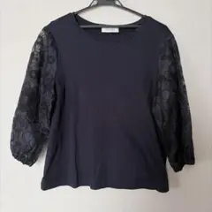 値下げ‼️レリアン　NEMIKA レース袖花柄刺繍トップス　ネイビー