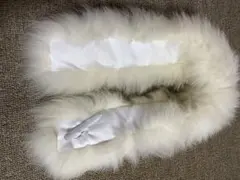 ホワイトファーショール