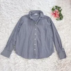 ストライプブラウス
