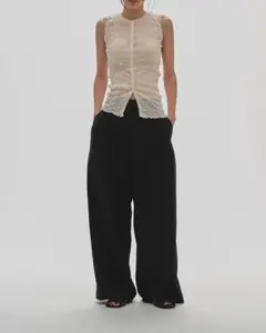 todayful Lightweight Tuck Trousers ブラック