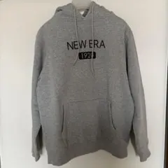 ニューエラパーカー　Ｍサイズ　グレー