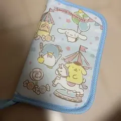 キキララ シナモロール　サンリオ　マルチケース　くじ　ポムポムプリン 新品