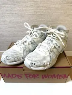 ライカシューズ スニーカー