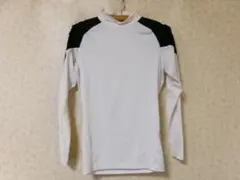 101338　アンダーアーマー　ヒートギア長袖カットソー　白　LG