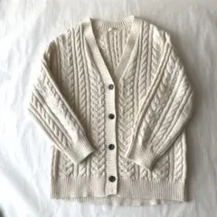 ハニーズ　ケーブル編み　カーディガン