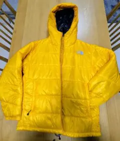 メンズ　ノースフェイス フード付きダウンジャケット イエロー
