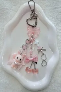 ビーズキーホルダー y2k 韓国 チャーム ピンク 量産型【No.92】