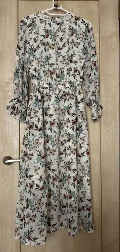 【chocol raffine robe】花柄ワンピース