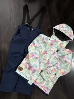 スキーウエア 子供用上下セット♡上150cm 下140cm