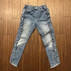 フリル付きデニムパンツ ライトブルー