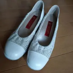 アキレスソルボ ストラップシューズ 24cm 美品 白 - メルカリ