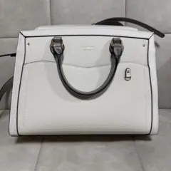 &chouette 痛バッグ ショルダーバッグ オフホワイト - メルカリ