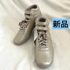 Item thumbnail for item d07dabb2-38c6-4647-b8f8-b8a8936cebd4