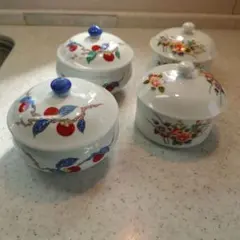 有田焼 錦松梅 蓋付き小鉢 　×4　陶器製のサムネイル