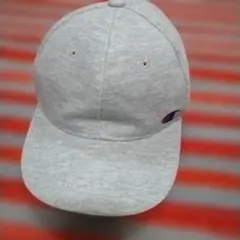 Champion グレー ベースボールキャップ