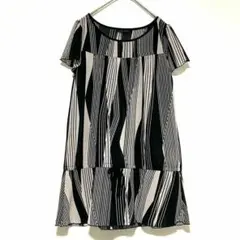 n0322【アンナクリーク】チュニック　日本製　ボートネック　総柄　ストレッチ