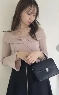 ダズリン　ツイストクロスニットトップス　ピンク