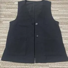 ジーユー　黒ブラック　カジュアルベストジレ　キッズL 150 160 S