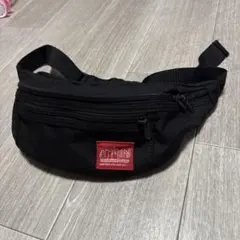 Manhattan Portage ブラック ボディバッグ