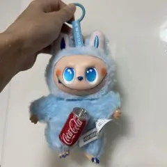 【新品未使用】コーラ　らぶぶ　正規店　缶　おすわり 2025年最新】Labubu coca colaの人気アイテム - メルカリ