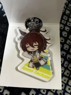 ウマ娘 アグネスタキオン アクリル　キーホルダー ダイソー