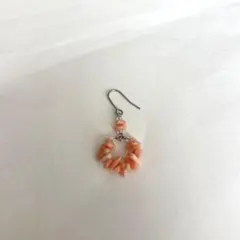 珊瑚　ピアス　片耳