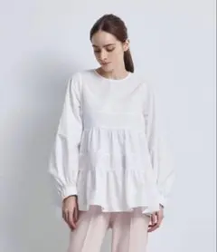 yori   ティアードストレッチブラウス. yori ヨリ YORI ティアードストレッチブラウスの通販はau PAY