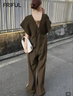【美品】FRIFUL Vネックシャーリングオールインワン