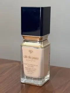 クレ・ド・ポー ボーテ タンフリュイドエクラナチュレル 35ml オークル10